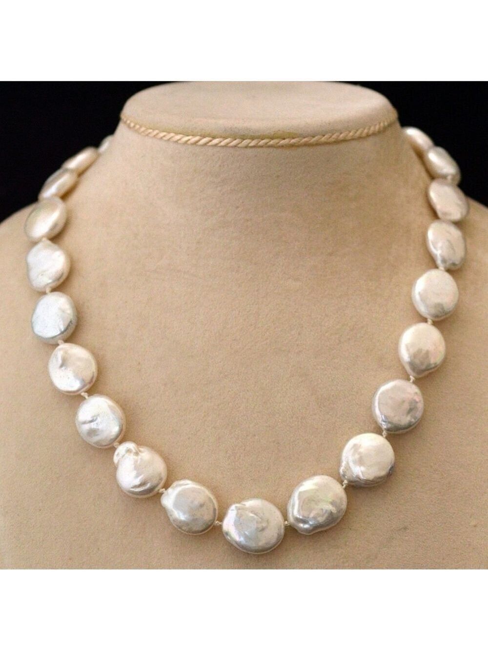 White Coin Pearl Pearl necklace 🆕